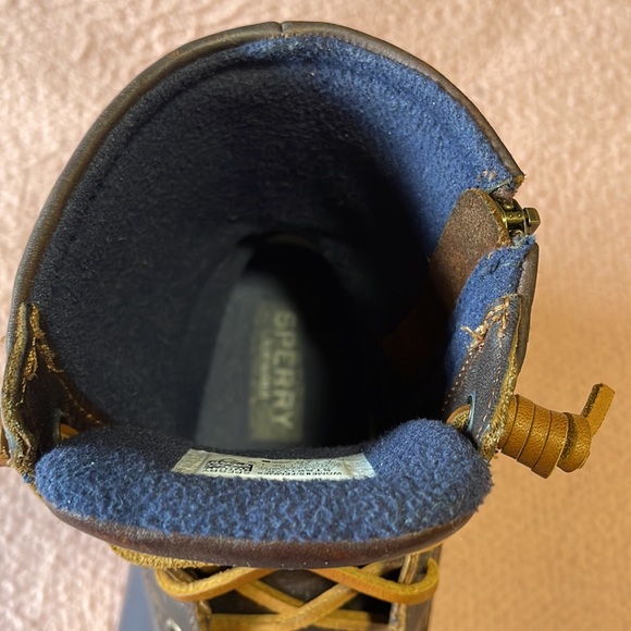 Sperry duck boots. Size 8 - Picture 9 of 9